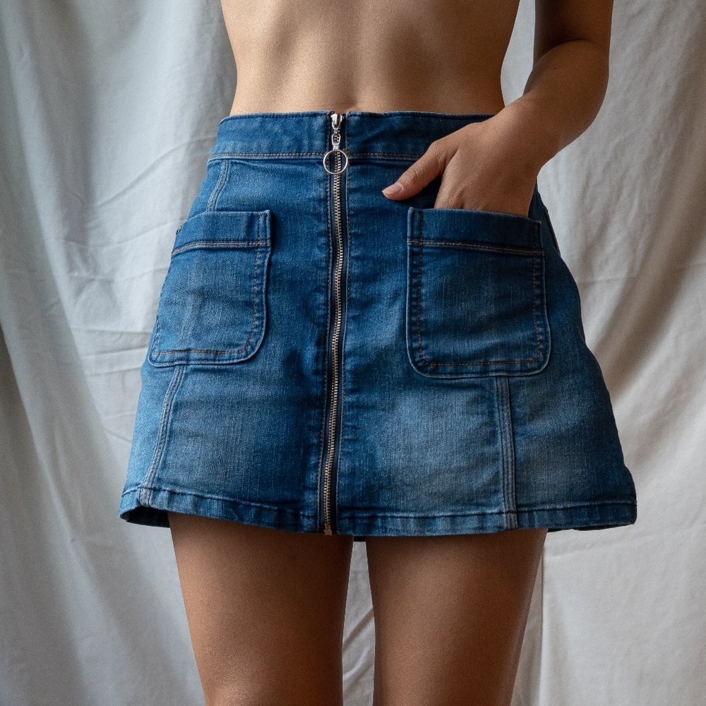 Hollister A Line Skirt with Front Zip